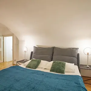 Aparthotel Lazenska N4 Praag